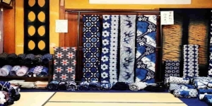 The Art of Arimatsu Shibori 有松しぼり: An Ancient Fabric Dyeing Technique